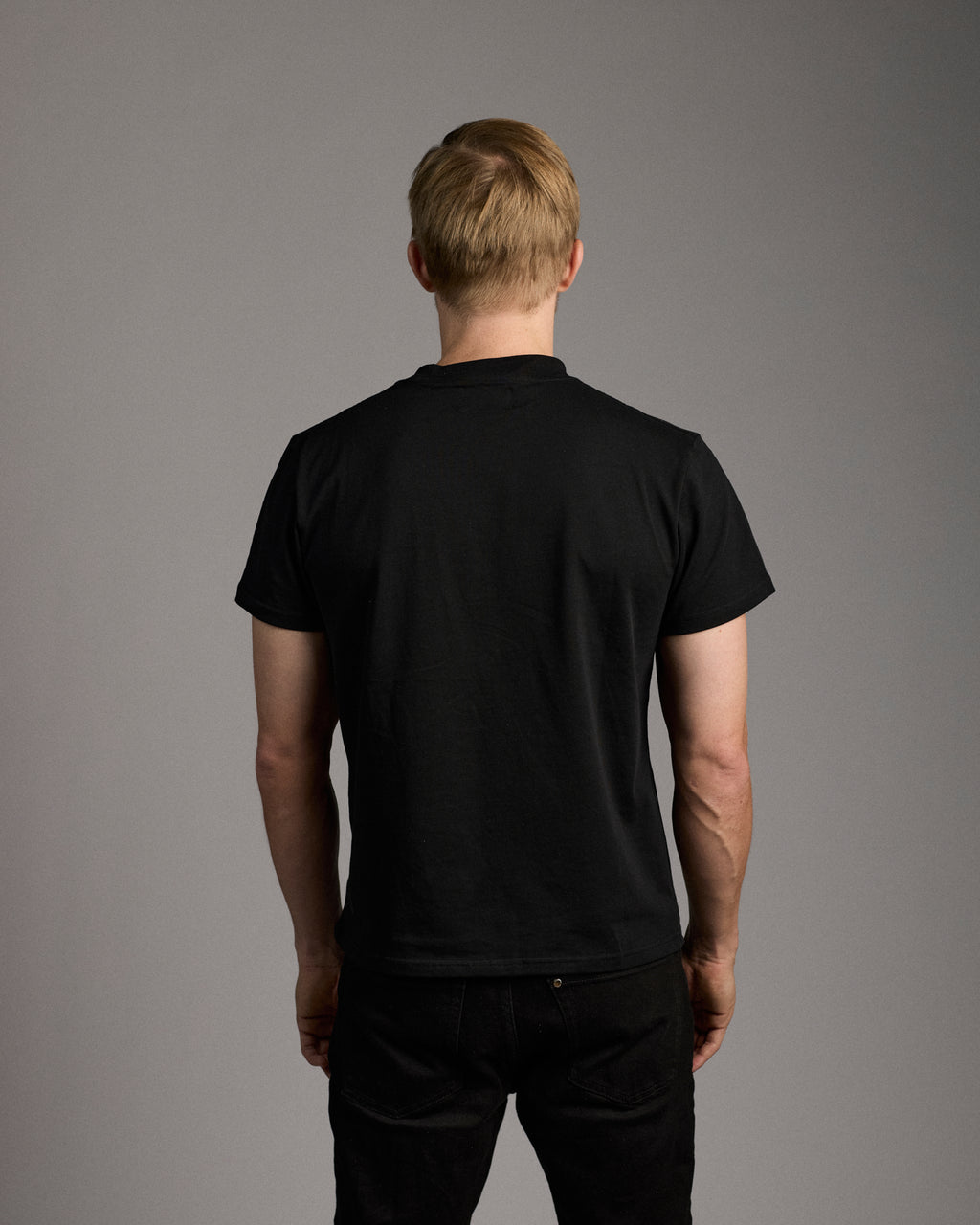 ansuR T-shirt