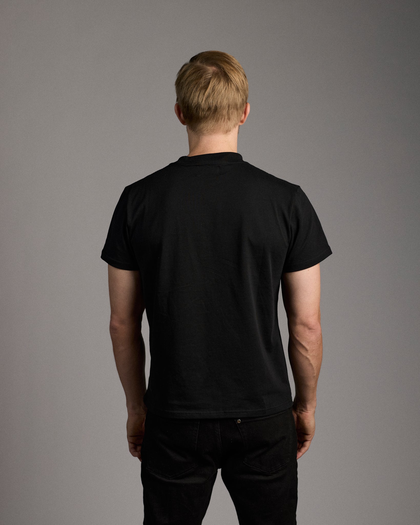 ansuR T-shirt