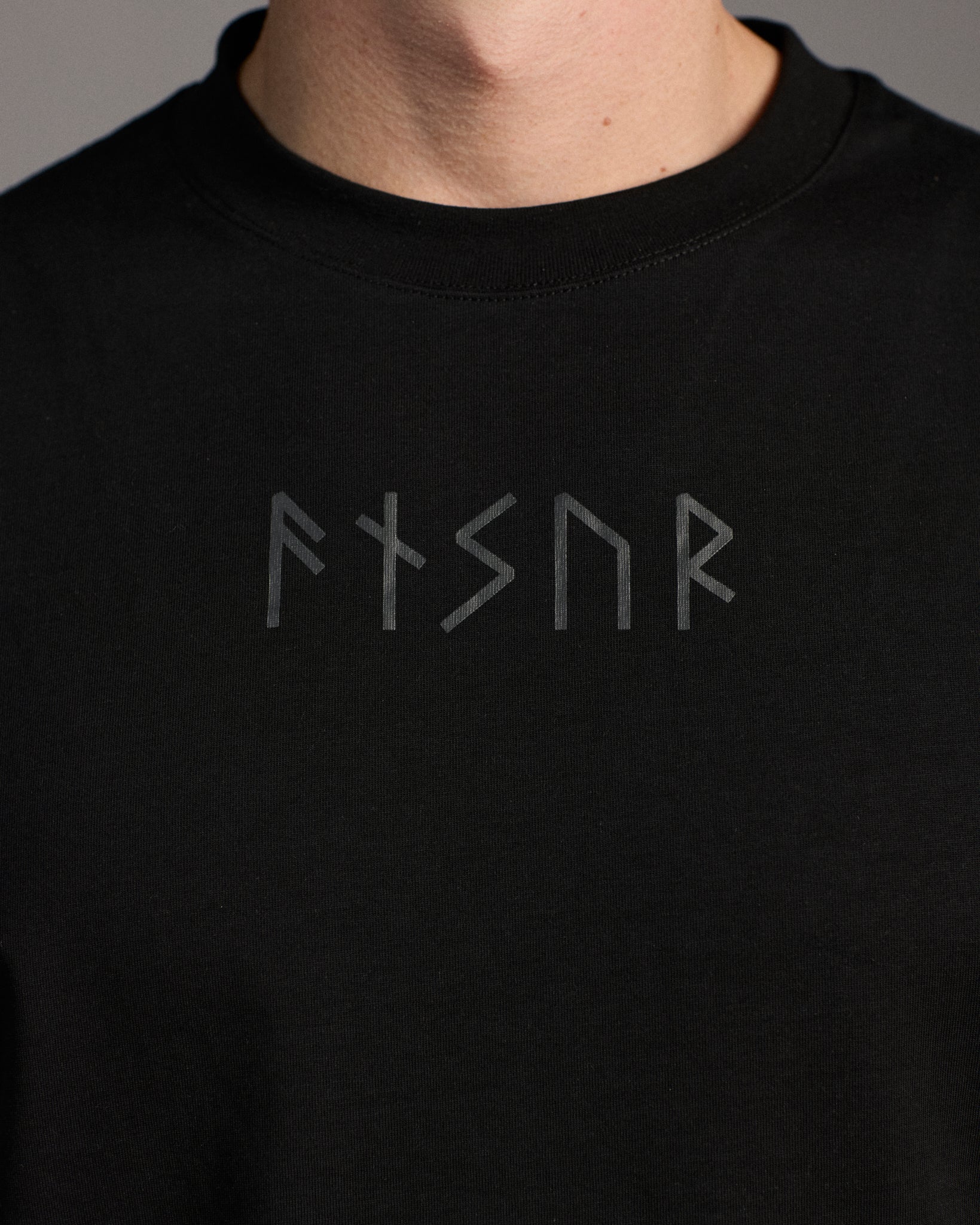 ansuR T-shirt