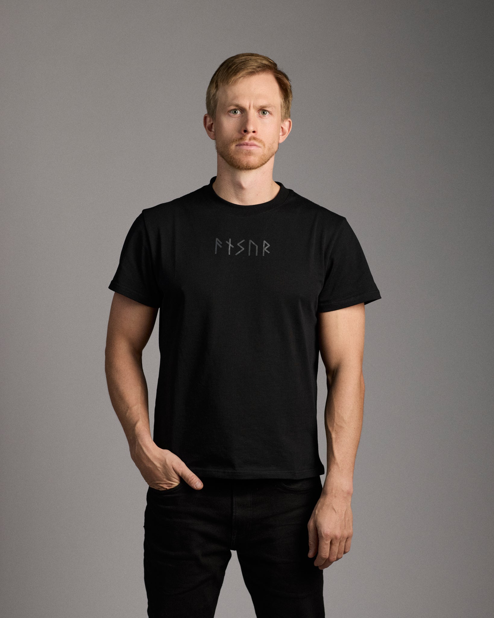 ansuR T-shirt
